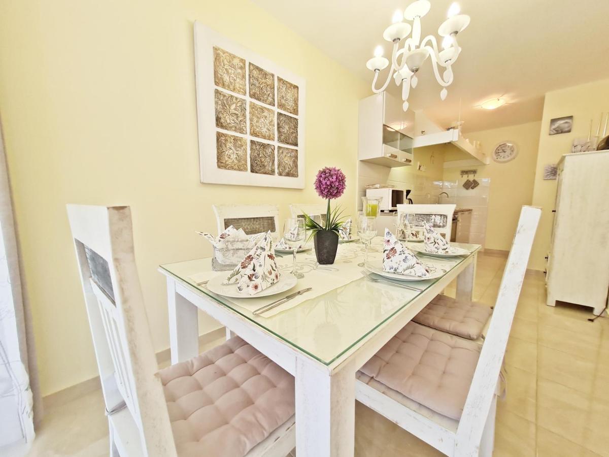 Beach Apartment Ivana Omiš Extérieur photo