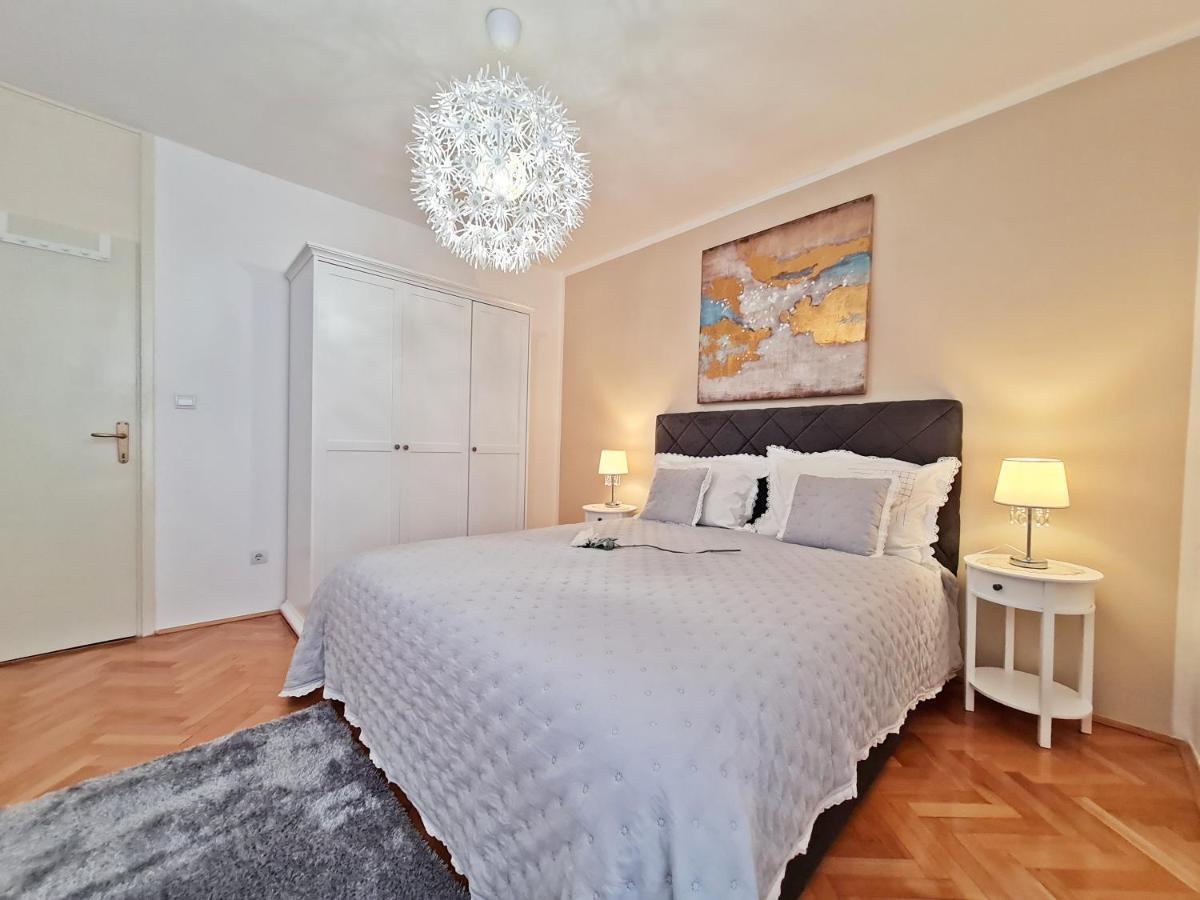 Beach Apartment Ivana Omiš Extérieur photo