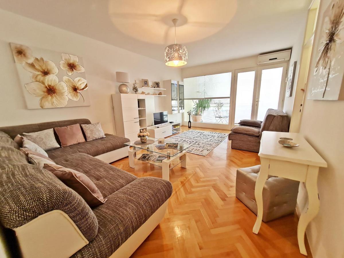 Beach Apartment Ivana Omiš Extérieur photo