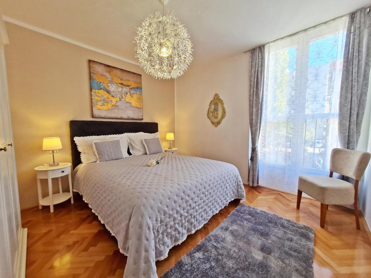 Beach Apartment Ivana Omiš Extérieur photo