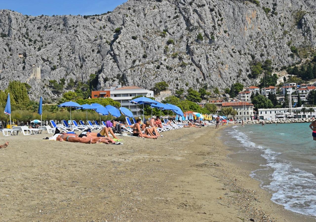 Beach Apartment Ivana Omiš Extérieur photo